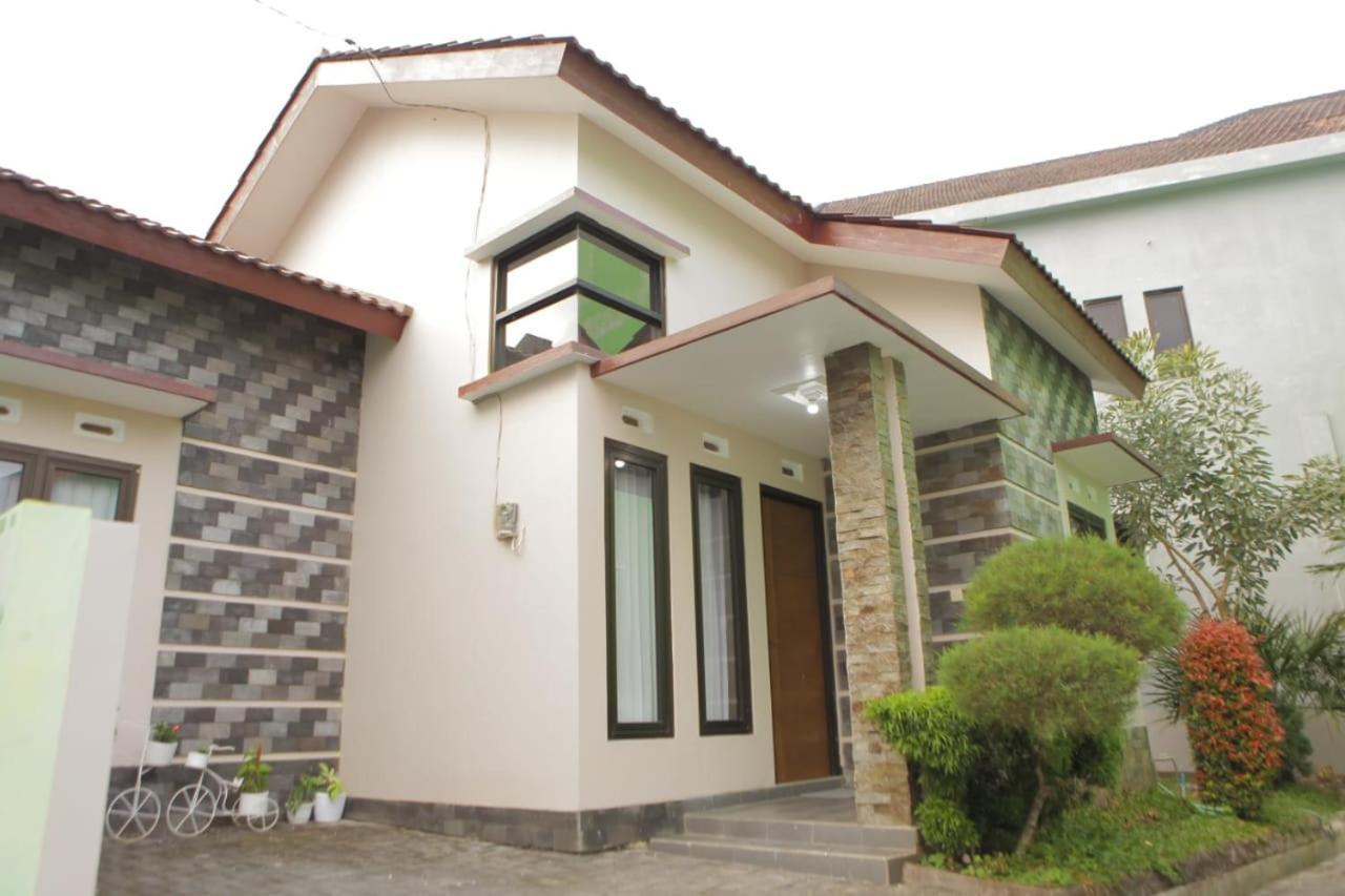 Villa Petit Tour Batu  Exterior foto